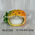 Ceramic sponge holder wih pineapple design